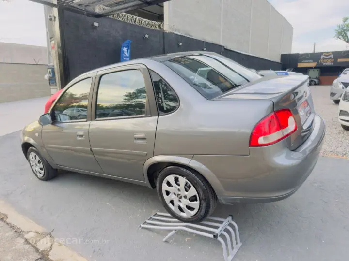 Classic Sedan 1.0 4P VHCE FLEX LS