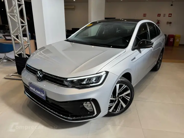 Virtus 1.0 4P 200 TSI FLEX HIGHLINE AUTOMÁTICO