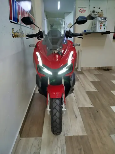 ADV 150 cc