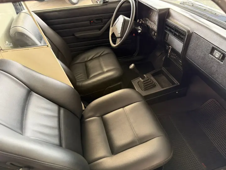 Caravan 2.5 Ambulância Comodoro 4.1/2.5