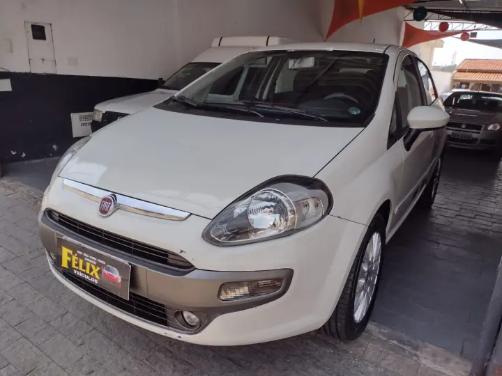 PUNTO 1.6 Essence 16V