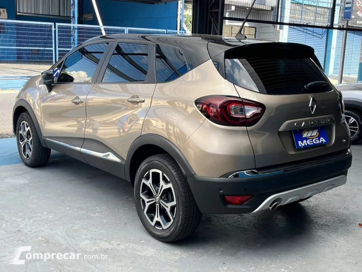 CAPTUR 1.3 TCE Iconic