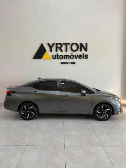 Versa Sedan 1.6 16V 4P FLEX EXCLUSIVE XTRONIC AUTOMÁTICO CVT