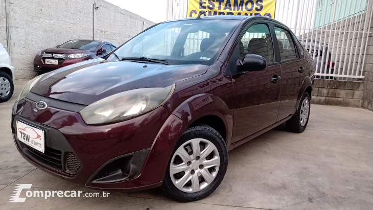 FIESTA 1.0 Rocam SE Sedan 8V