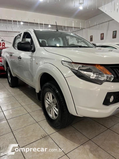 L200 TRITON 2.4 16V Turbo GL CD 4X4