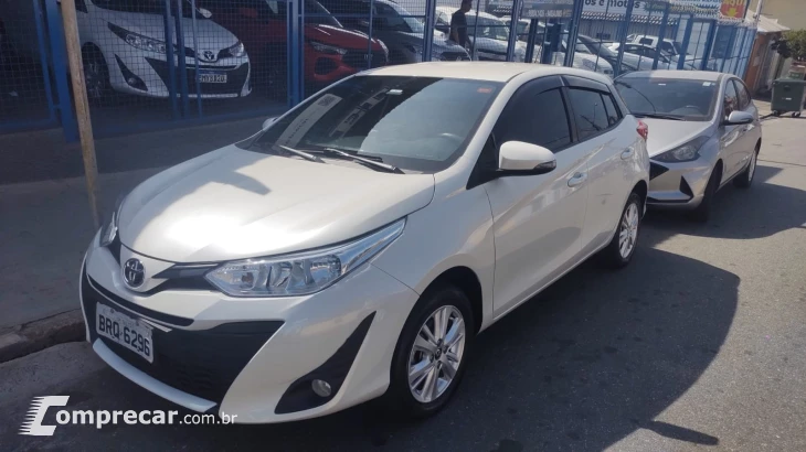 YARIS 1.3 16V XL