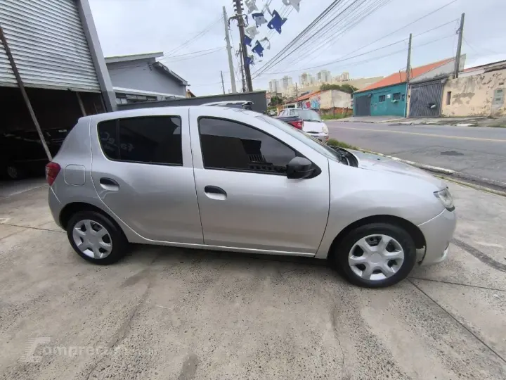 SANDERO Authentique Hi-Power 1.0 16V 5p