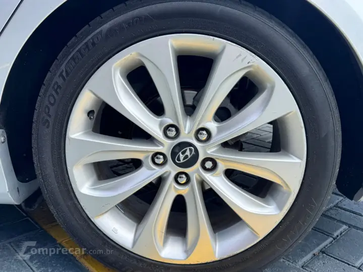 SONATA 2.4 MPFI I4 16V 182cv