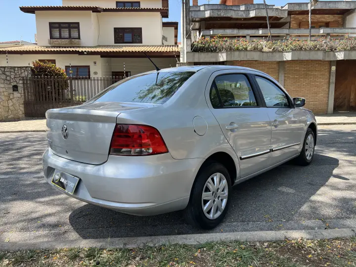 VOYAGE 1.0 12V MPI Totalflex