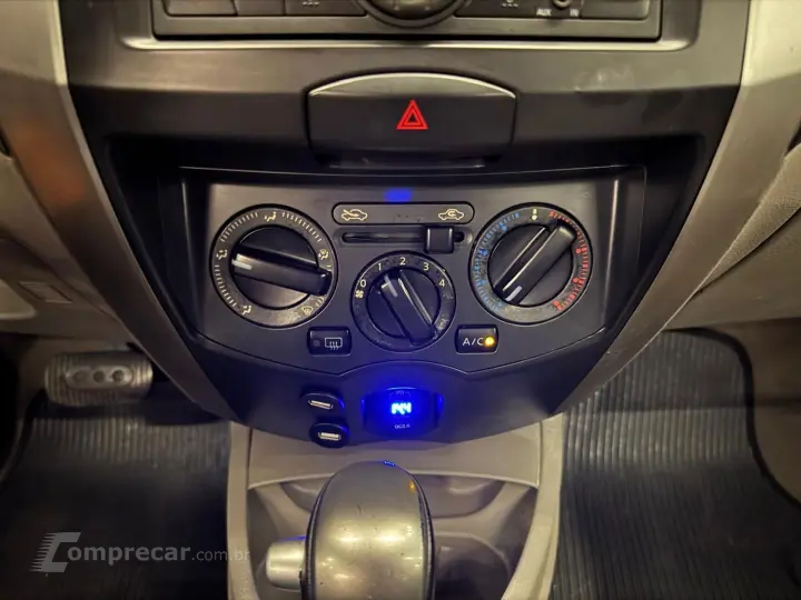 Livina 1.8 Sl 16V Flex 4P Automático