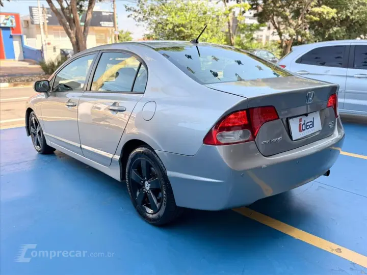 CIVIC 1.8 LXS 16V FLEX 4P AUTOMÁTICO