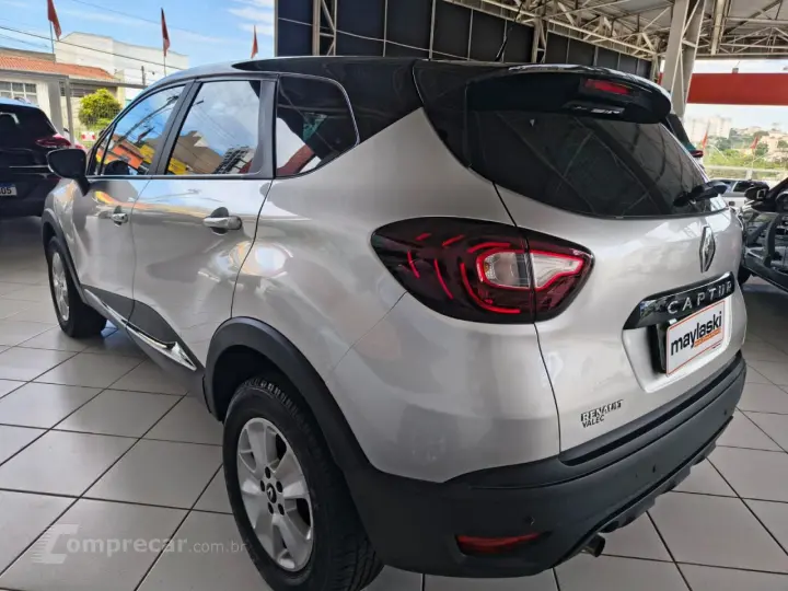 Captur 1.6 16V 4P FLEX SCE LIFE X-TRONIC CVT