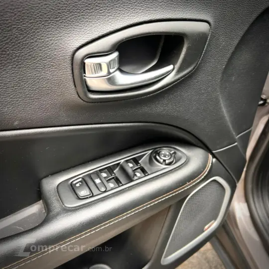 COMPASS 2.0 16V Longitude