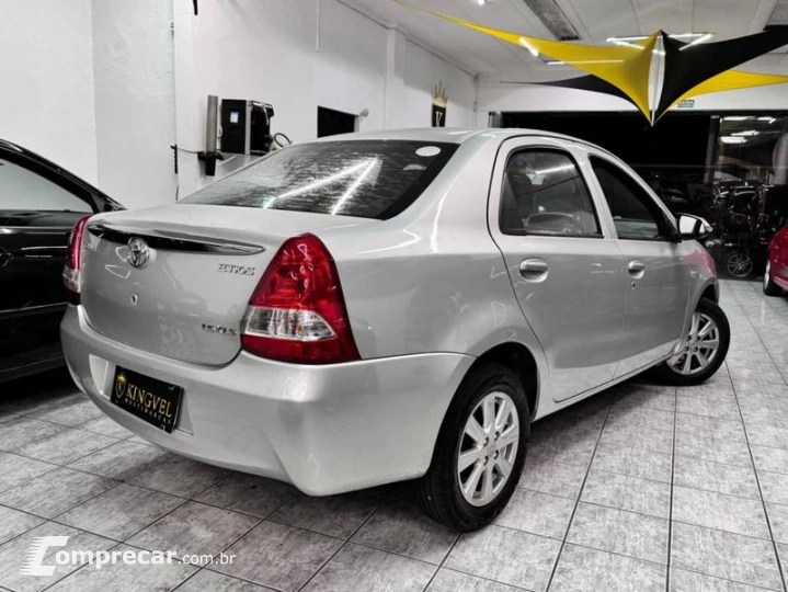 ETIOS SD XLS15 AT