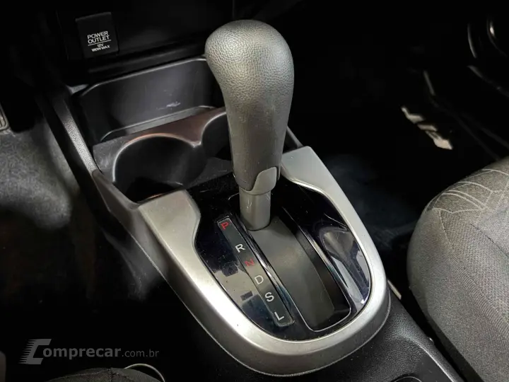 FIT 1.5 LX 16V FLEX 4P AUTOMÁTICO