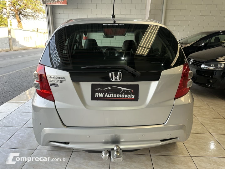 FIT 1.4 LX 8V