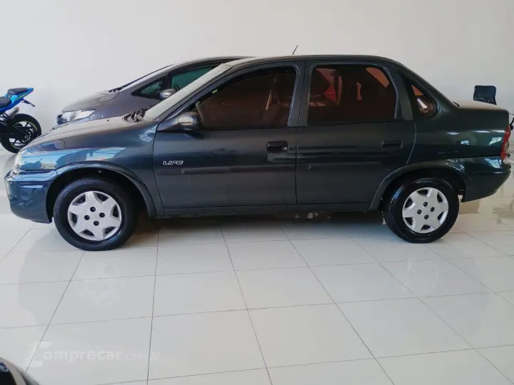 Classic Sedan 1.0 4P FLEX LIFE