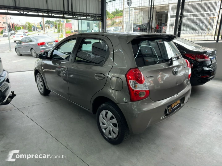 ETIOS 1.5 XS 16V