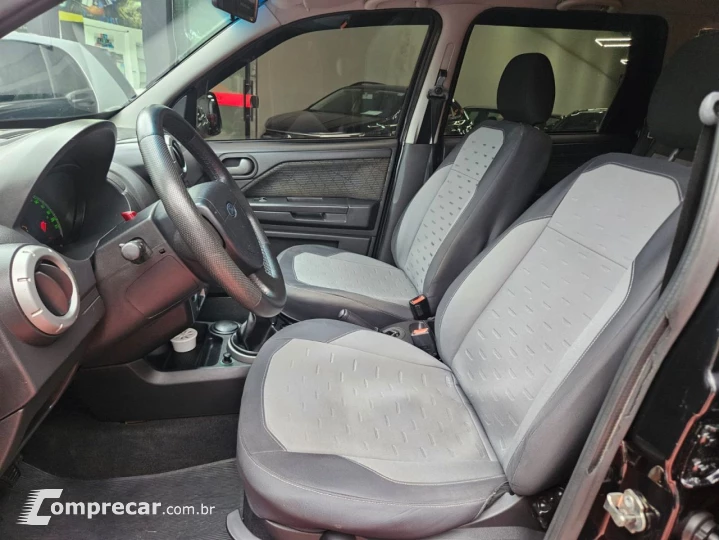 EcoSport XLT 1.6 Flex 8V 5p