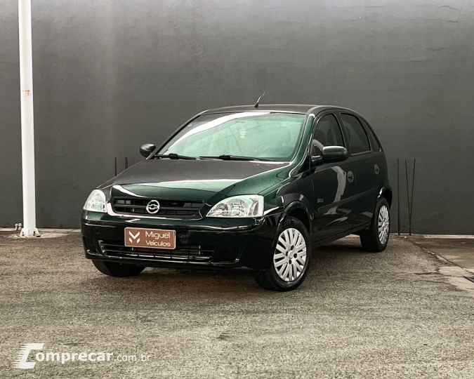 CORSA 1.8 MPFI Maxx 8V