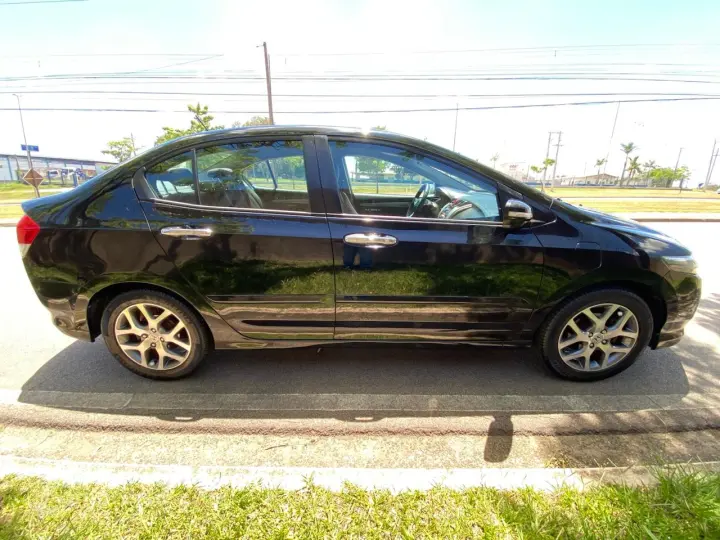 CITY 1.5 EX Sedan 16V