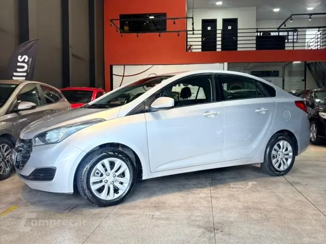 HB20S - 1.6 COMFORT PLUS 16V 4P AUTOMÁTICO