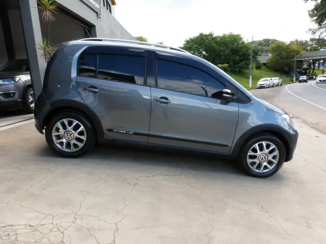 CROSS UP 1.0 TSI 12V