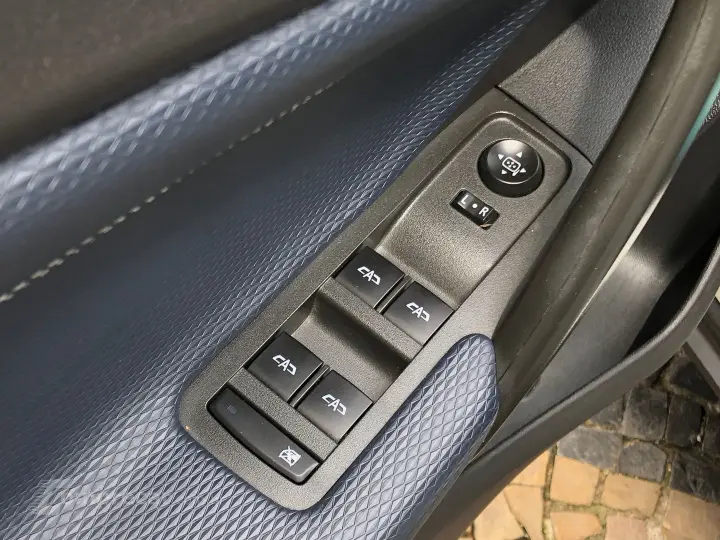 Tracker 1.2 Turbo Flex Premier Automático