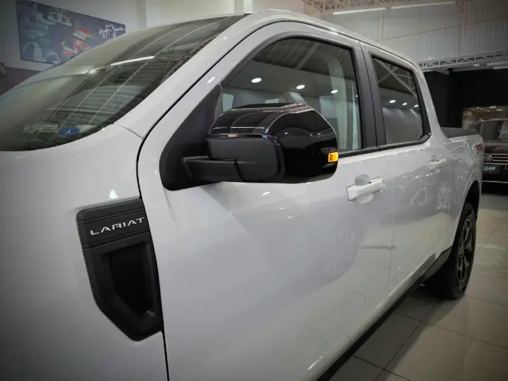 MAVERICK LARIAT FX4 2.0 ECOBOOST AUT.