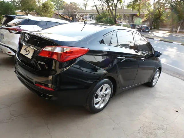 HB20 1.6 Comfort Plus 16V