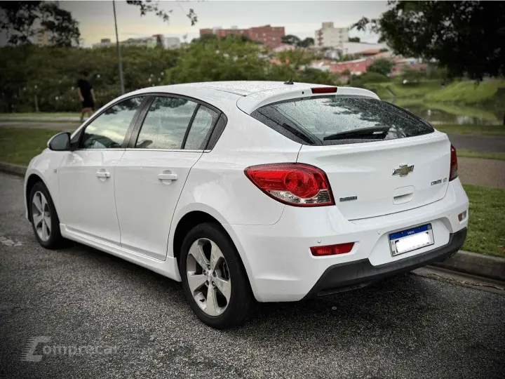 CRUZE 1.8 LT 16V FLEX 4P MANUAL