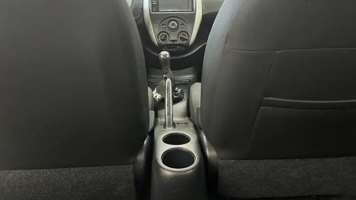VERSA SV 1.6 16V FlexStart 4p Mec.