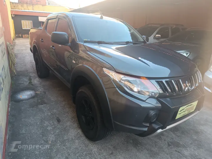 L200 2.5 GLS Outdoor 4X4 CD 8V Turbo Intercooler