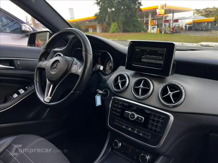 GLA 200 1.6 CGI Advance 16V Turbo