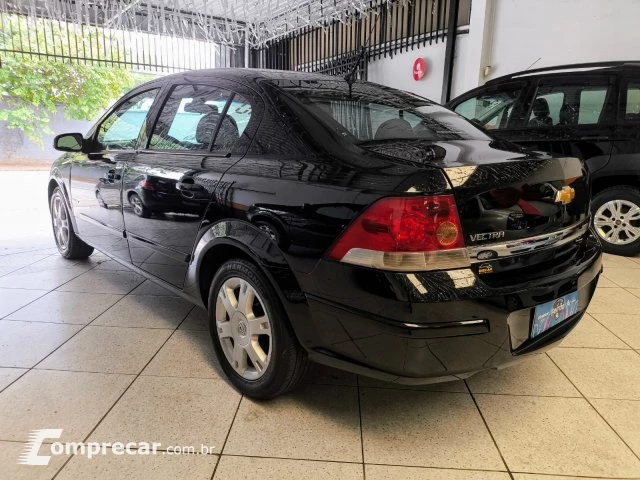 VECTRA SEDAN - 2.0 MPFI EXPRESSION 8V 4P MANUAL