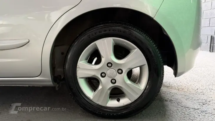 Fit LX 1.4/ 1.4 Flex 8V/16V 5p Mec.