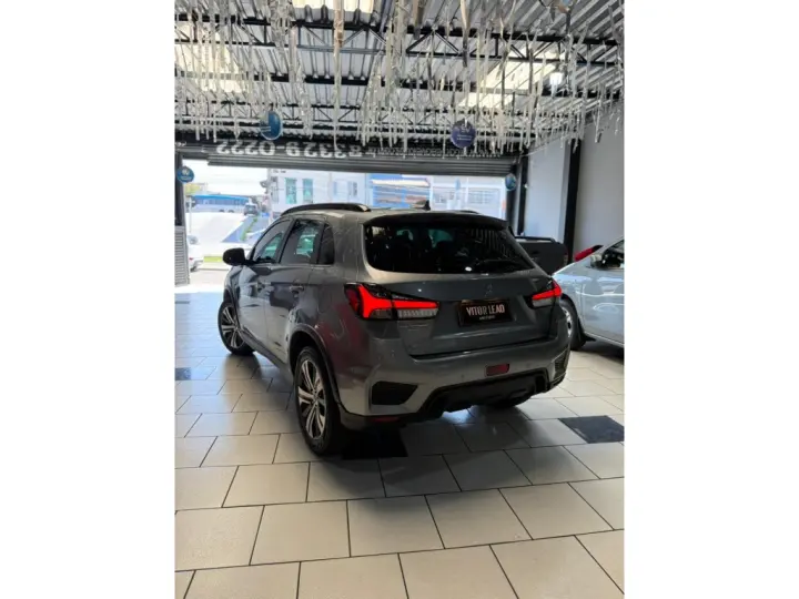 OUTLANDER 2.0 MIVEC FLEX SPORT HPE AWD AUTOMÁTICO