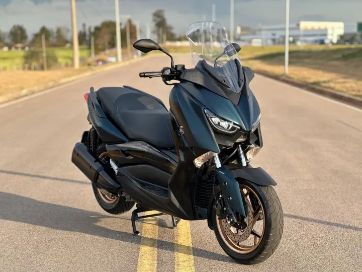 XMAX 250