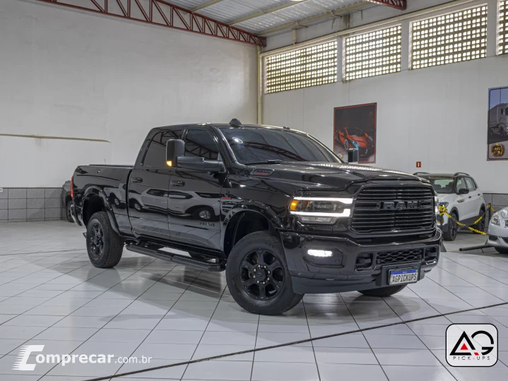 2500 6.7 I6 Turbo Laramie Night Edition CD 4X4