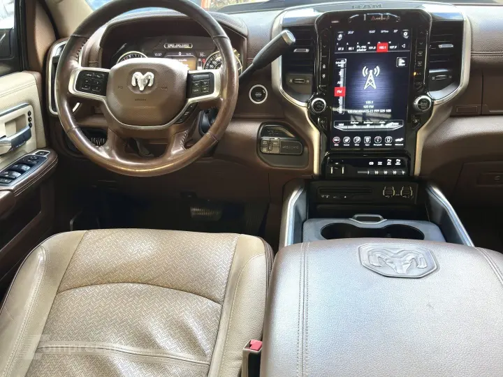 2500 6.7 I6 TURBO DIESEL LARAMIE CD 4X4 AUTOMÁTICO