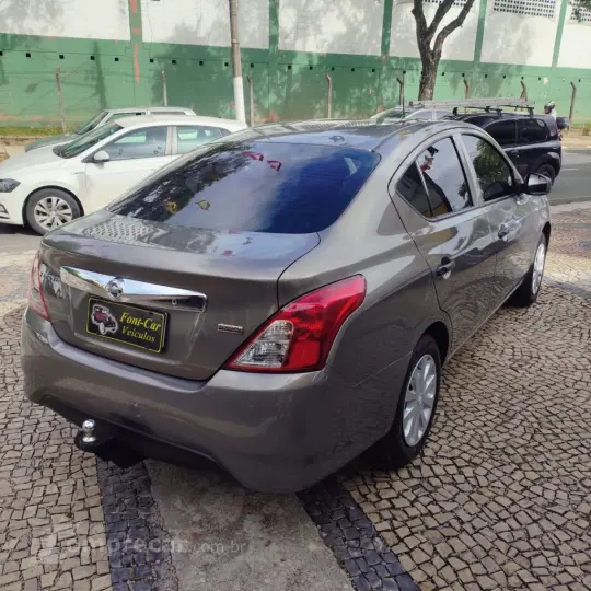 VERSA V-DRIVE Esp.Ed. 1.6 16v Flex Aut.