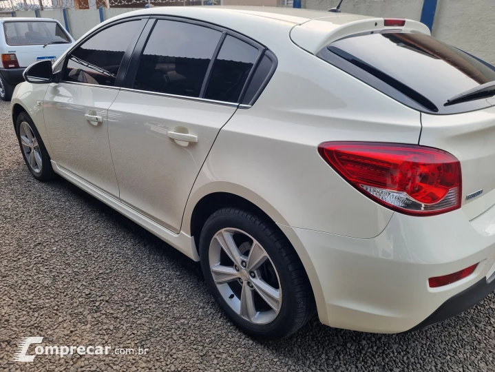 CRUZE 1.8 LT Sport6 16V