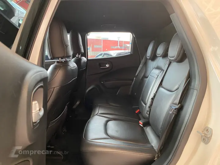 TORO 2.0 16V Turbo Ultra 4WD