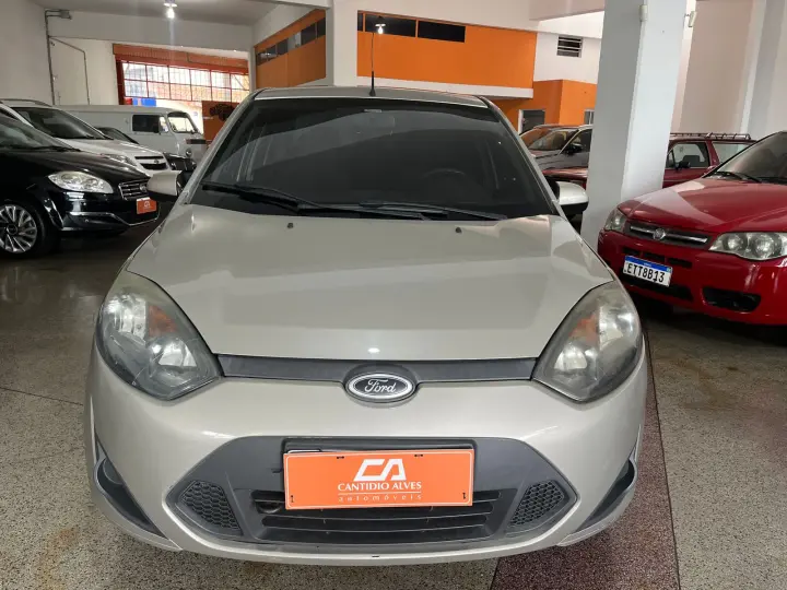 FIESTA 1.6 SE Sedan 16V