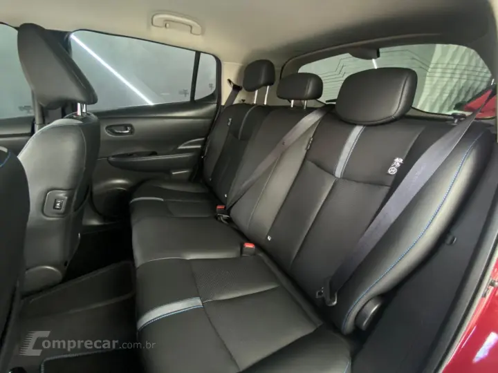 LEAF Aut. (Elétrico)