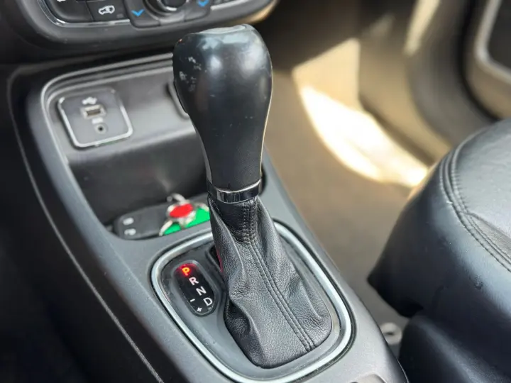 COMPASS 2.0 16V Longitude