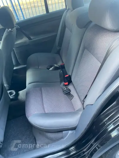 Polo Sedan 1.6 4P FLEX COMFORTLINE I-MOTION AUTOMATIZADO