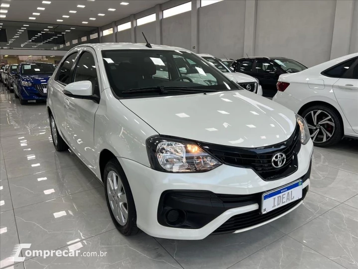 ETIOS 1.5 X PLUS SEDAN 16V FLEX 4P AUTOMÁTICO