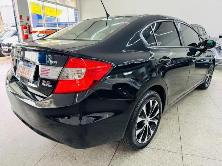 CIVIC LXR 2.0 16V FLEX AUT.
