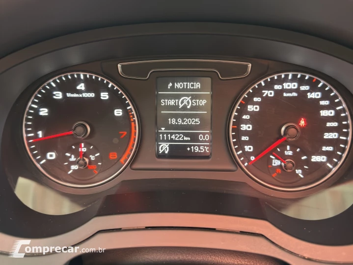 Q3 1.4 TFSI AMBIENTE FLEX 4P S TRONIC